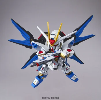 Bandai Original SD Gundam EX Standard Strike Freedom Gundam Gunpla Model Kit за Сглобяване